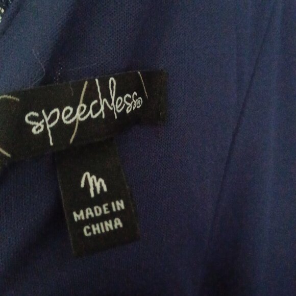 Juniors dress - Picture 3 of 3